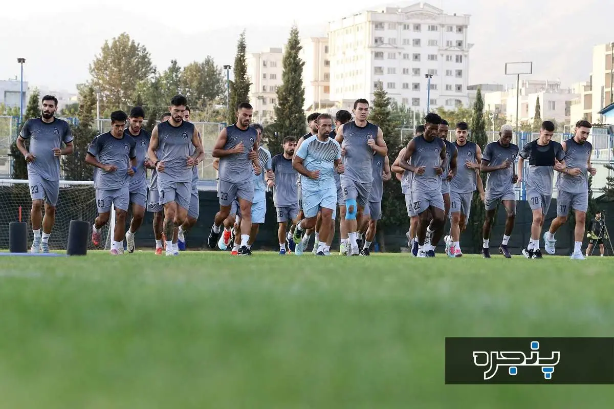 فرار استقلال و ساپینتو از حاشیه به زمین شماره ۴!