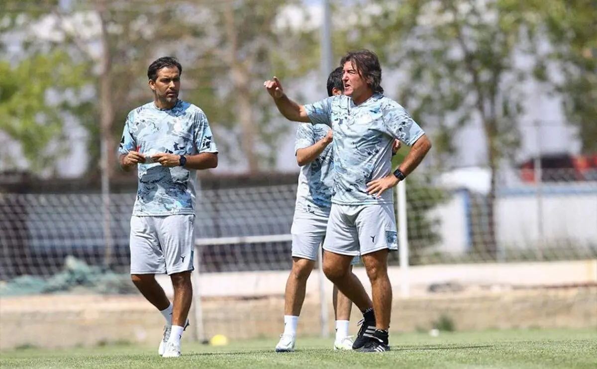  آبی‌پوشان به سراغ سرخ‌ها رفتند؛ فهرست عجیب ساپینتو با نام ۴ پرسپولیسی!