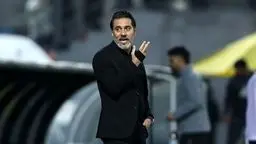 افشین پیروانی در پرسپولیس می‌ماند؟