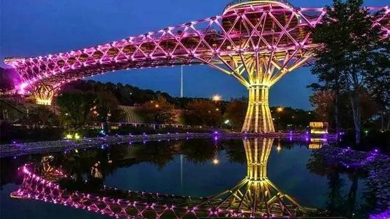 پل طبیعت در جمعه آینده به رنگ آبی روشن در می‌آید