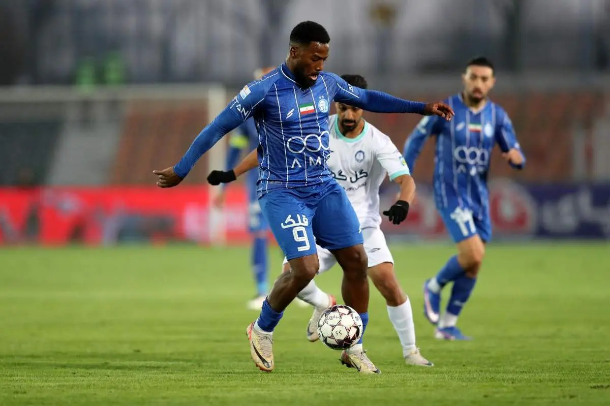 مأموریت حیاتی ساپینتو:لطفا استقلال گل بزند!