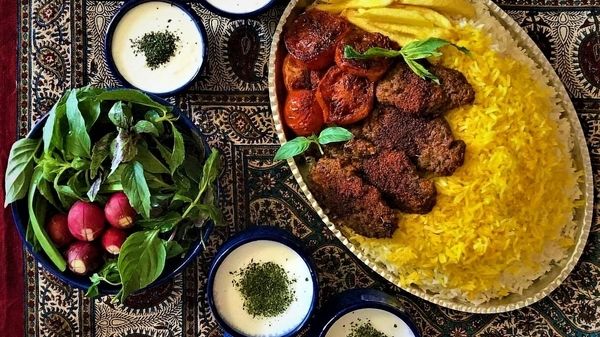 ساندویچ چاپاتای مرغ؛ طعمی جذاب و لذیذ