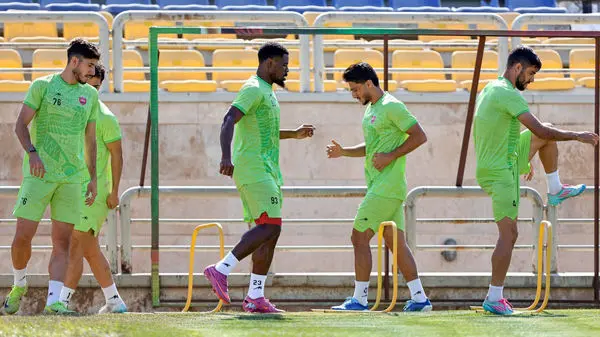 پسر محبوب وحید دوباره به ترکیب اصلی پرسپولیس بازگشت