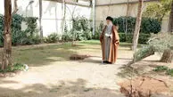 رهبر انقلاب پس از کاشت نهال در روز درختکاری: باید جلوی تخریب جنگل‌ها و تبدیل اراضی کشاورزی گرفته شود