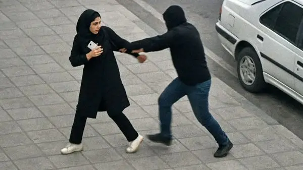 وحشت‌آفرینی نقابدار قمه‌کش؛ زنان مشهدی قربانی جدید زورگیری‌های وحشیانه!