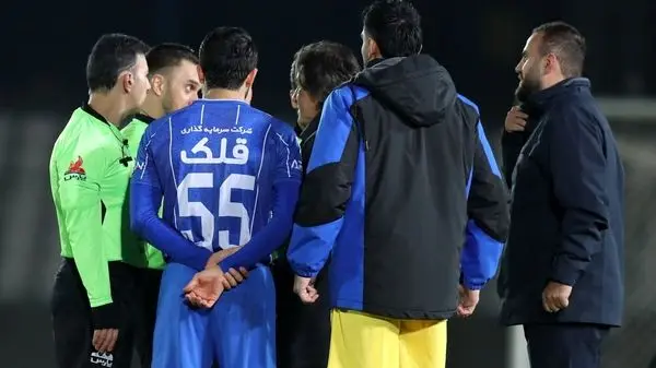 واکنش شدید مدیرعامل استقلال به داوری دیدار با ملوان/ سر استقلال را بریدند