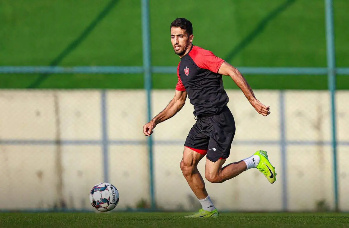 ملاقات غیرمنتظره ستاره پرسپولیس فرودگاه ترکیه