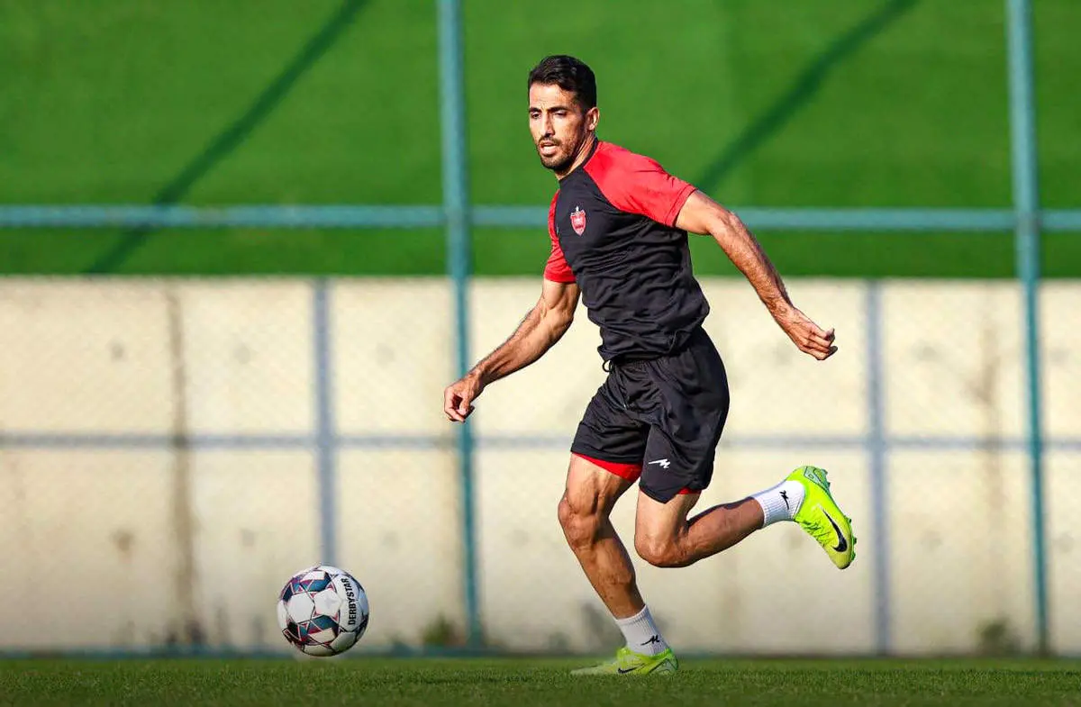 ملاقات غیرمنتظره ستاره پرسپولیس فرودگاه ترکیه