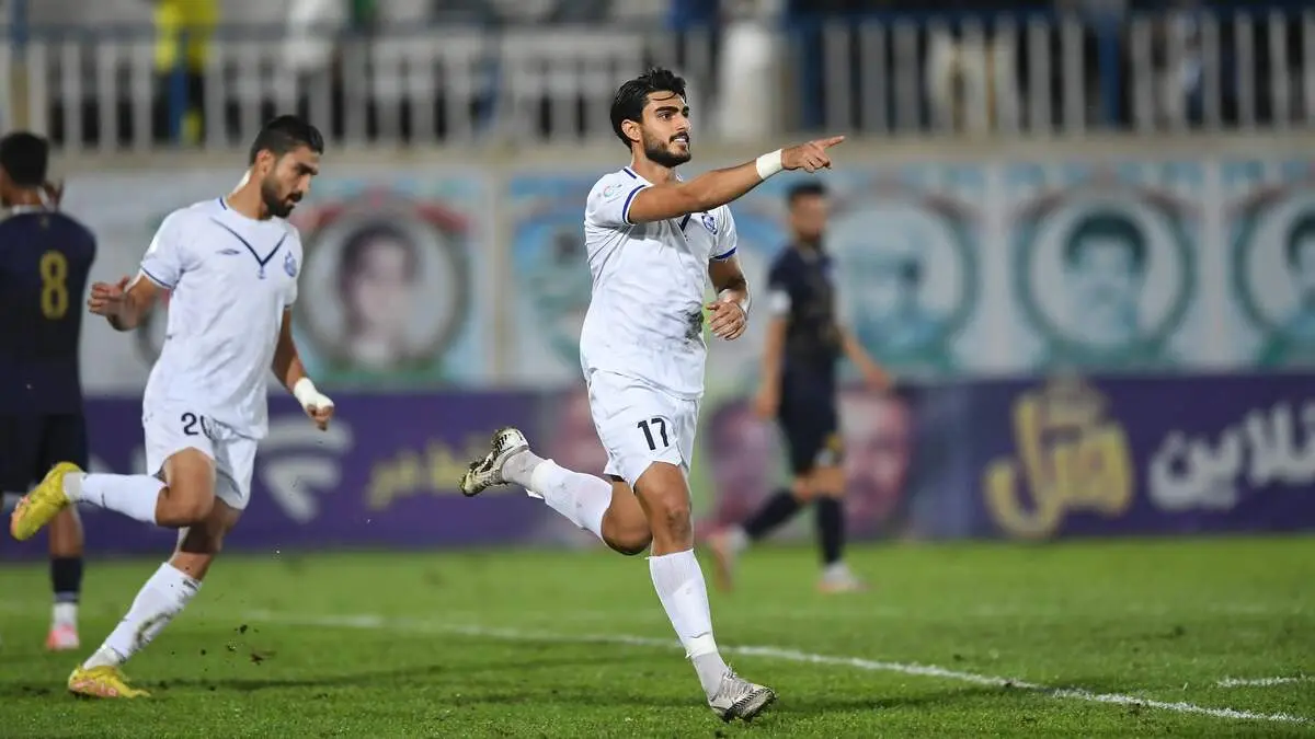 استقلال باز هم به در بسته خورد؛ غندی‌پور با شباب الاهلی به توافق رسید!