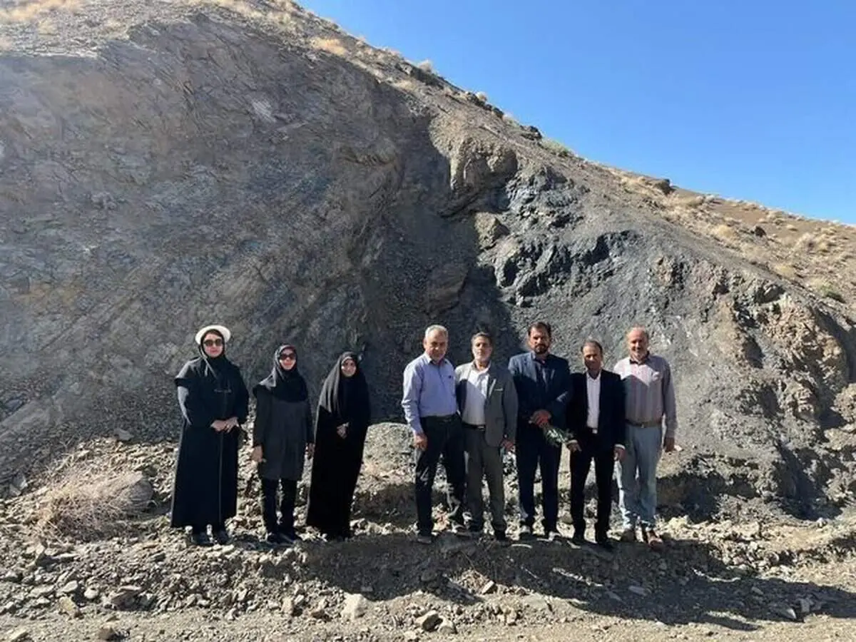 کشف ردپای دایناسور در زرند کرمان