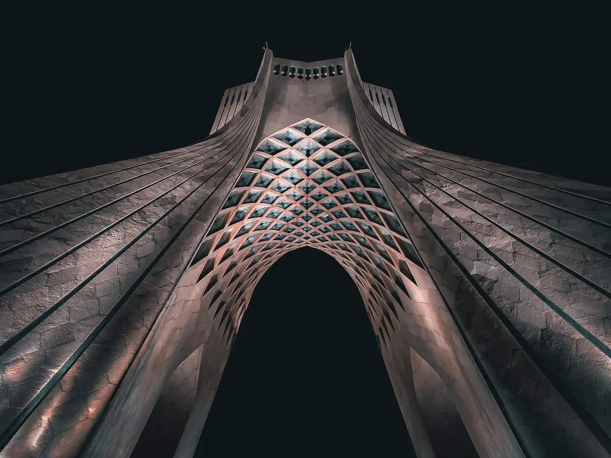 پاسخ صریح همایون شجریان به مخالفان کنسرت میدان آزادی