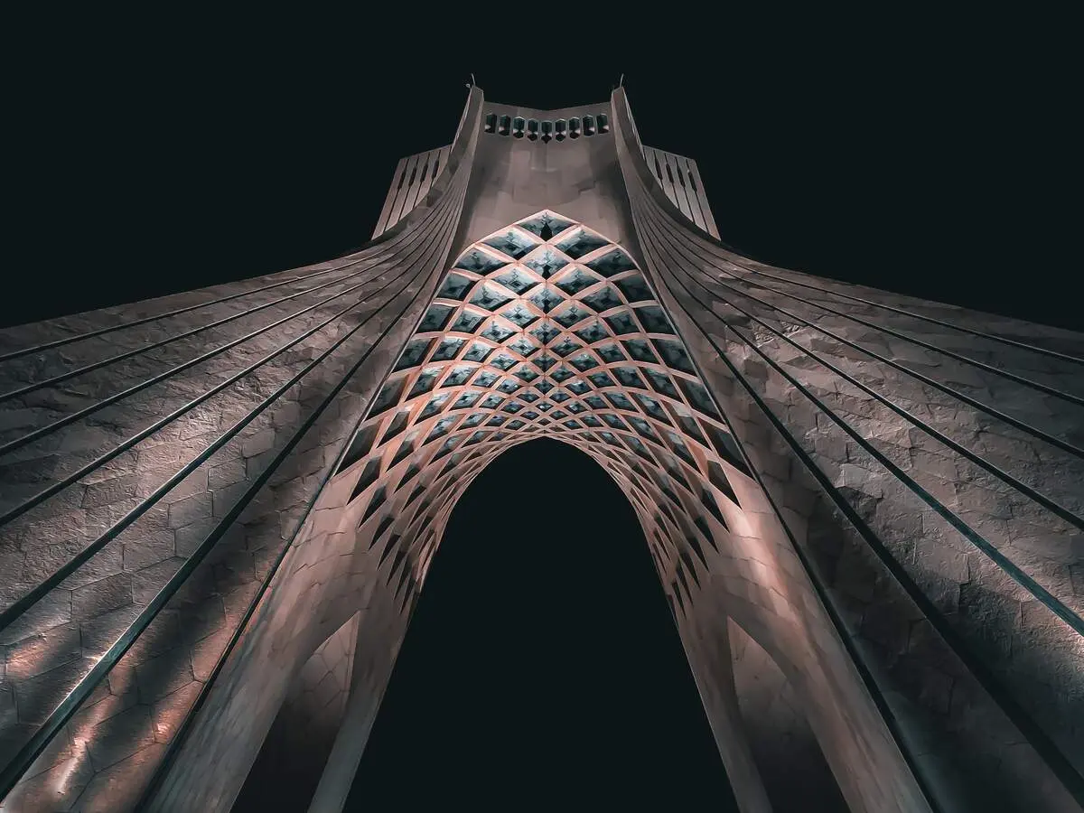 پاسخ صریح همایون شجریان به مخالفان کنسرت میدان آزادی