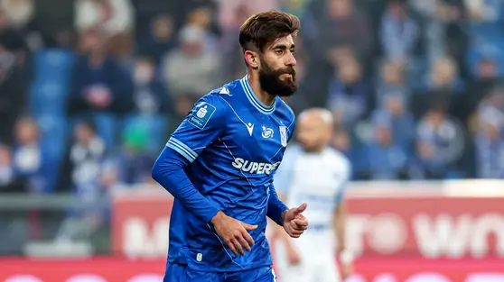 ساپینتو از استعداد جدید استقلال رونمایی کرد/ امید جدید فوتبال ایران در جمع آبی‌ها 