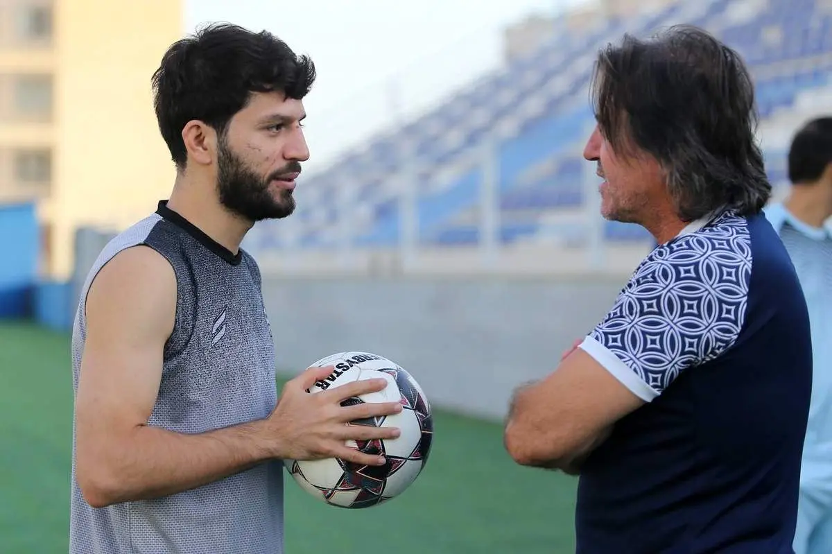 بی‌اعتنایی ستاره استقلال به عدم حضورش در ترکیب