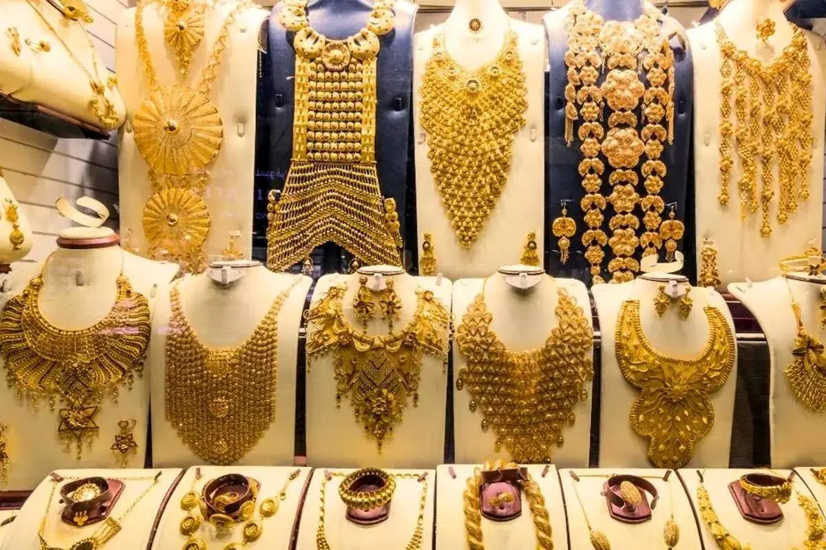 پیش‌بینی قیمت طلا و سکه فردا دوشنبه ۱۰ آذر ۱۴۰۴/ هشدار مهم برای خریداران!