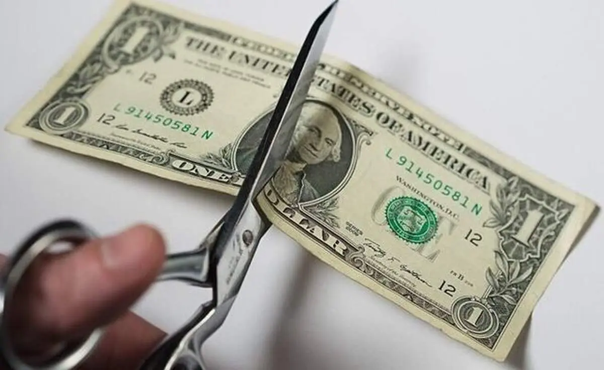پیش بینی عجیب قیمت دلار فردا سه شنبه ۷ بهمن ۱۴۰۴+ تحلیل تکان دهنده