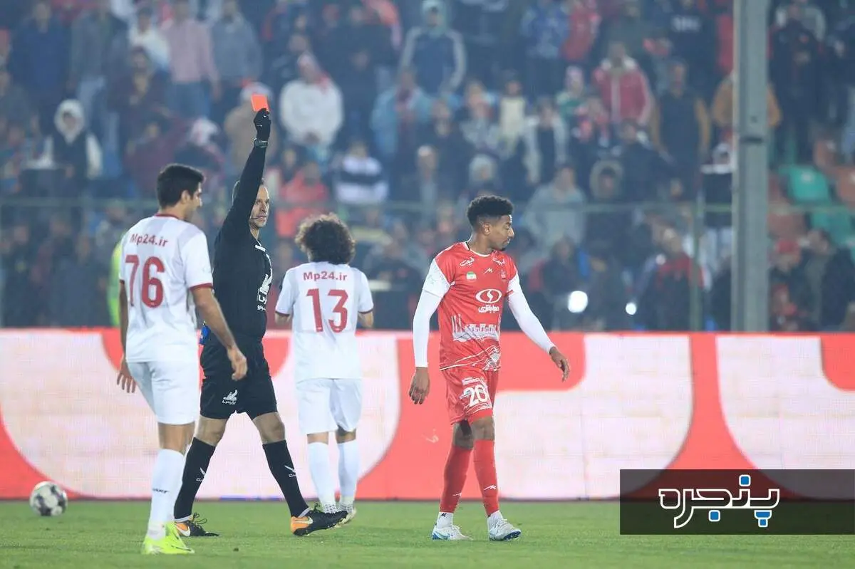 خبر بد برای پرسپولیس؛ مدافع خارجی پرسپولیس جدا می‌شود