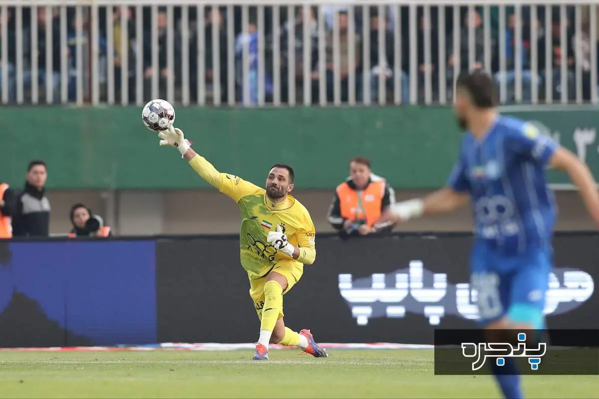 ماجرای بحث‌برانگیز پیراهن آدان؛ چرا مربی پرسپولیس، پیراهن دروازه‌بان استقلال را گرفت؟