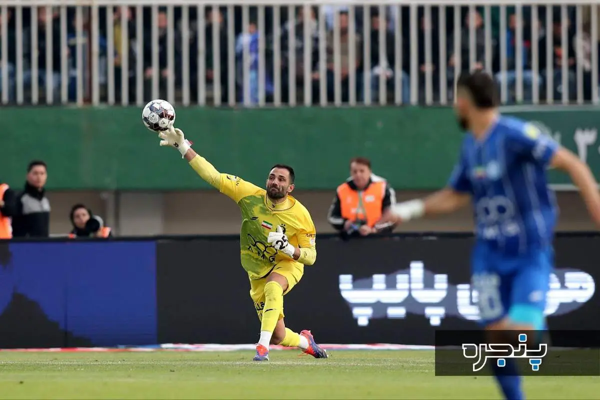 ماجرای بحث‌برانگیز پیراهن آدان؛ چرا مربی پرسپولیس، پیراهن دروازه‌بان استقلال را گرفت؟