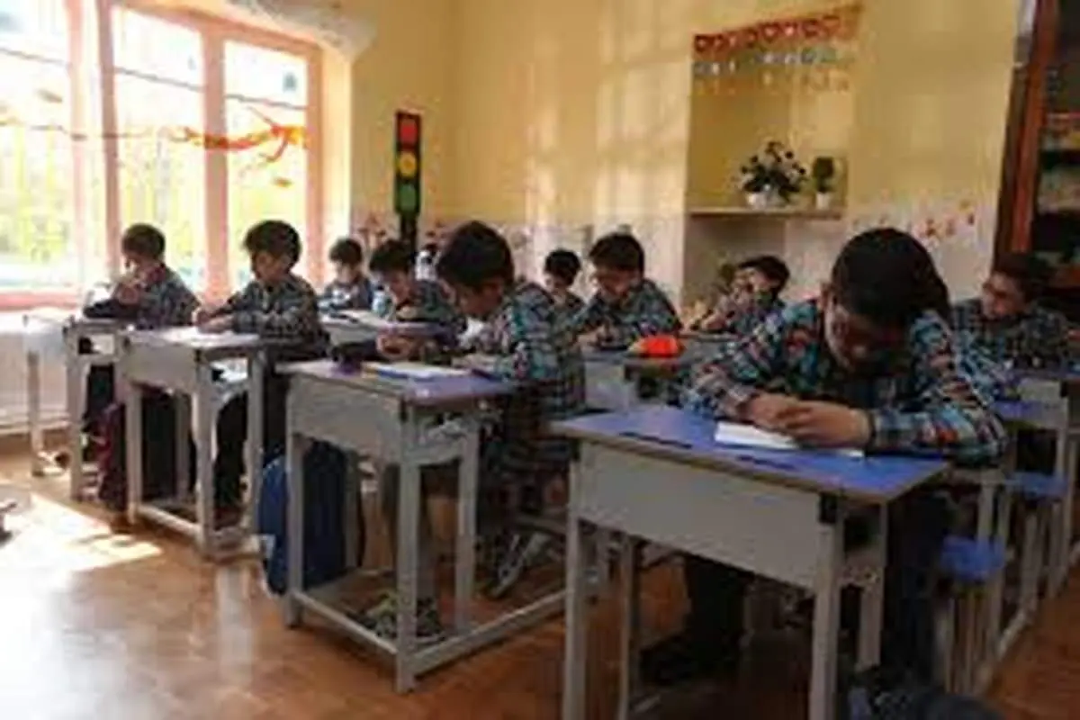 وعده توزیع زودهنگام کتاب‌های درسی عملی نشد