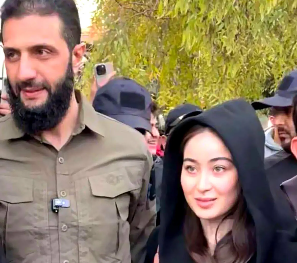 واکنش جالب زنی که از جولانی تذکر حجاب گرفته بود