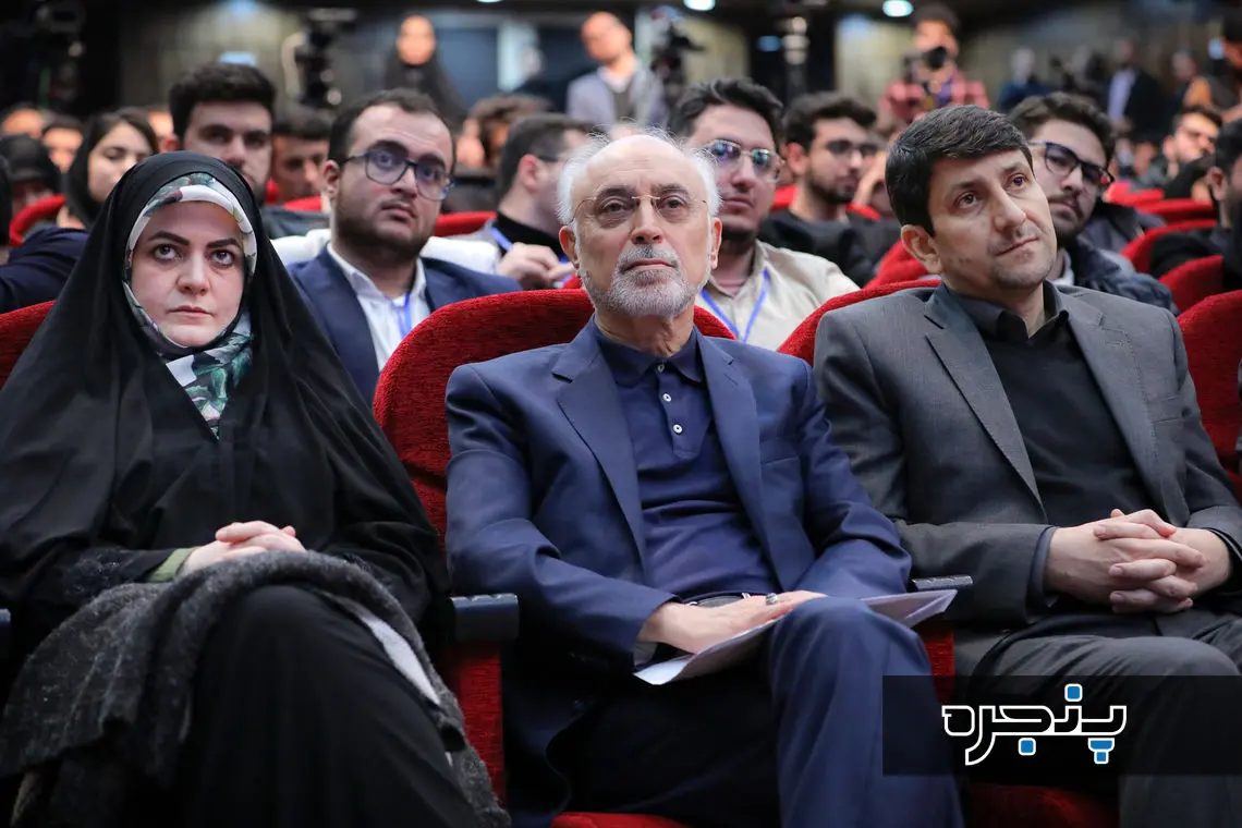 مراسم روز دانشجو در دانشگاه شریف با حضور مسعود پزشکیان