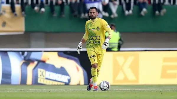گلزن استقلال به پرسپولیس رفت