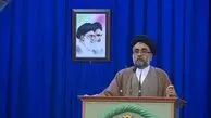امام جمعه بوشهر: اگر دست‌اندرکاران فستیوال کوچه این‌قدر توانایی دارند که پای مقامات عالی دولتی را وسط بکشند، چرا برای حل مشکلات مردم تلاش نمی‌کنند؟