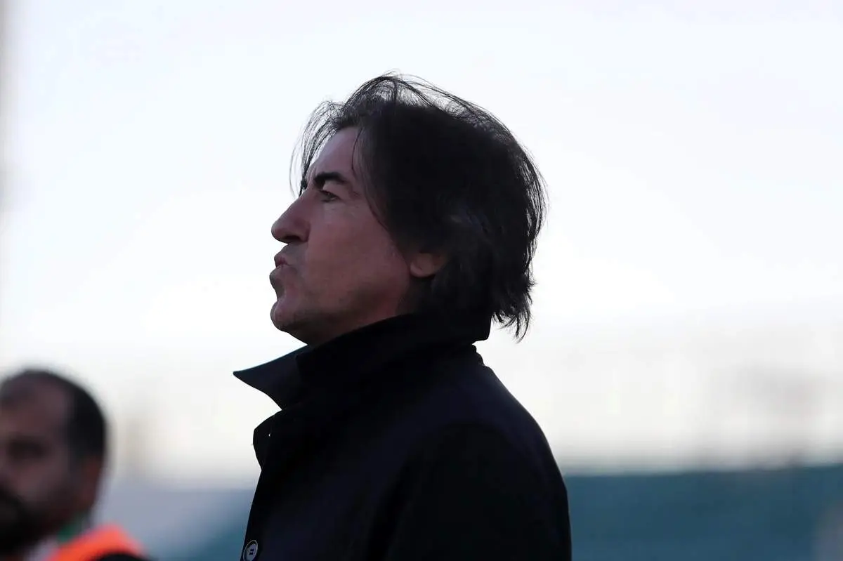 تذکر انضباطی ساپینتو به دو بازیکن استقلال به خاطر دعوای لفظی با هم