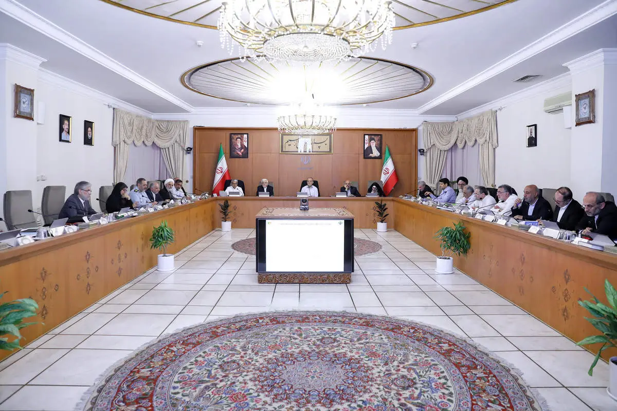 عقبنشینی دولت در برابر انتقادات؛ لایحه جنجالی فضای مجازی پس گرفته میشود