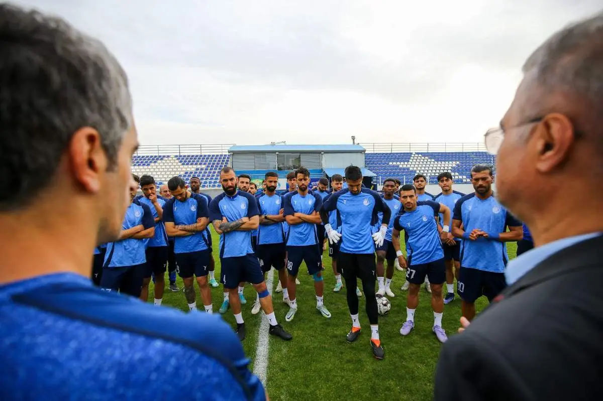 سریال مربیسوزی در استقلال