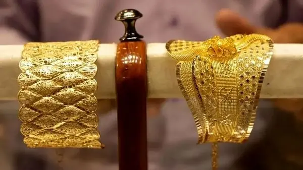 قیمت طلا ۲۴ عیار امروز پنجشنبه ۱۳ آذر ۱۴۰۴؛ تغییرات لحظه‌ای و آخرین نرخ‌ها
