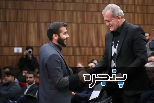 مراسم روز دانشجو در دانشگاه شریف با حضور مسعود پزشکیان