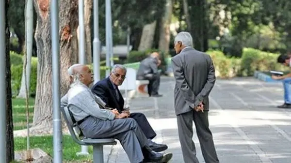 چشم انتظاری ۵۰ میلیونی بازنشستگان به سر می‌رسد؟/ آخرین اخبار از واریز وام ضروری