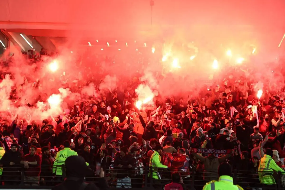 حمله شدید هواداران پرسپولیس به اوسمار ویرا!