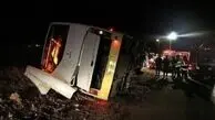 حادثه تلخ در زنجان: اتوبوس واژگون شد، دو نفر جان باختند