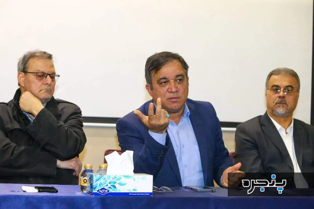رئیس هیات مدیره استقلال تایید کرد: والتر ماتزاری گزینه اصلی است