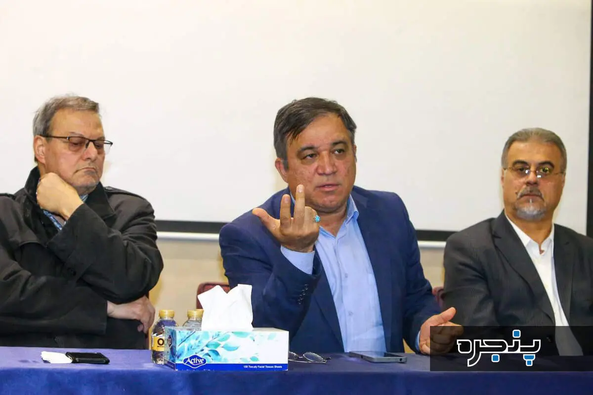 رئیس هیات مدیره استقلال تایید کرد: والتر ماتزاری گزینه اصلی است
