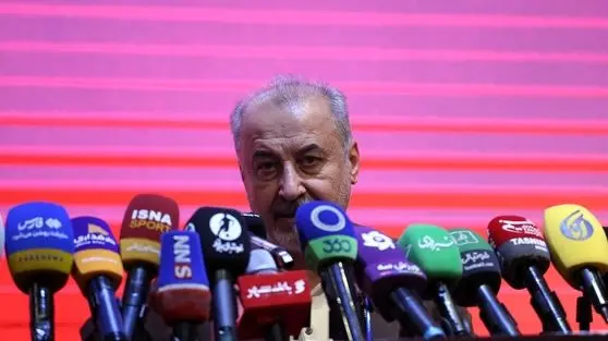 درویش: لخ‌پوزنان کوتاه بیاید، قلی‌زاده را به پرسپولیس می‌آوریم / جذب چند بازیکن نهایی شد
