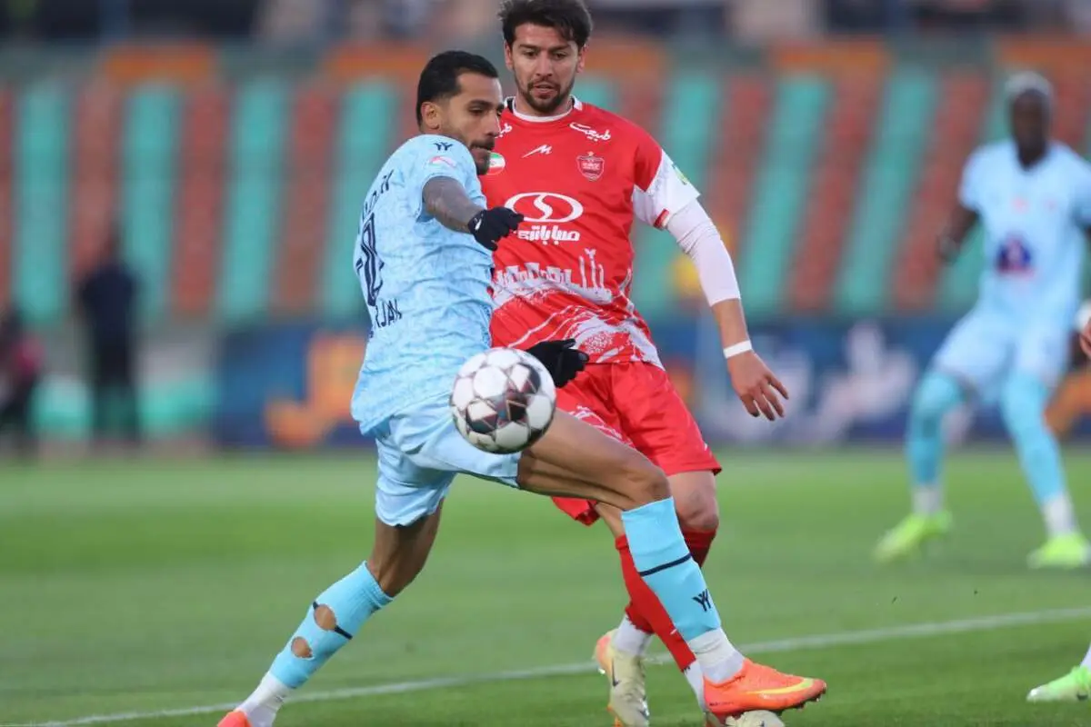 خلاصه بازی پرسپولیس ۱-۳ گل‌گهر/ پرسپولیس زیر ضربات مهلک گل‌گهر سقوط کرد