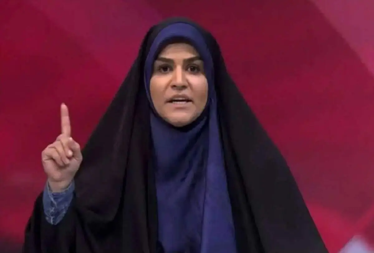 عکس عاشقانه مجری خبر در زمان جنگ با همسرش در مقابل صداوسیما جنجالی شد