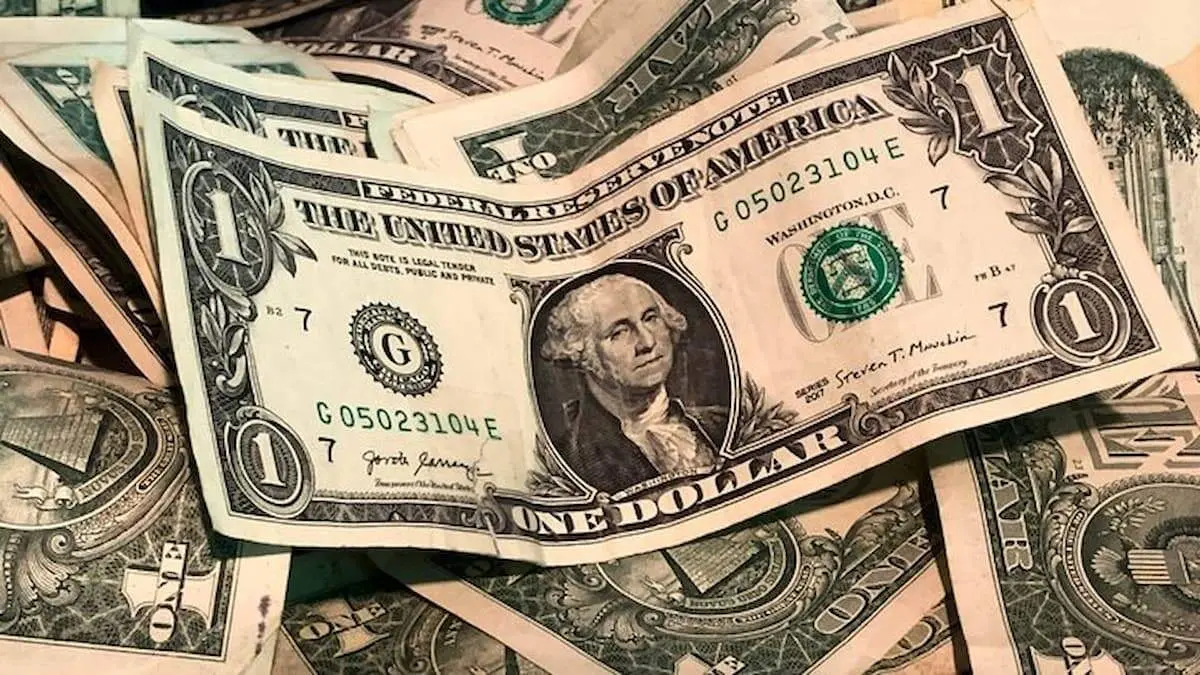 پیش‌بینی مهم قیمت دلار فردا چهارشنبه ۲۹ مرداد ۱۴۰۴ | آیا بازار ارز در آستانه سقوط قرار دارد؟