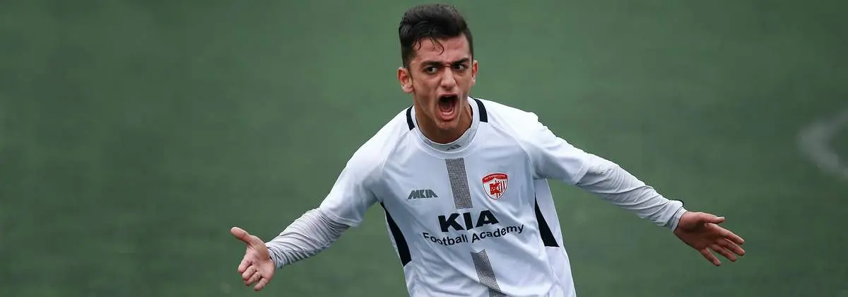 پرسپولیس دست به خرید بزرگ زد؛ ستاره جوان لیگ بالاخره سرخپوش شد