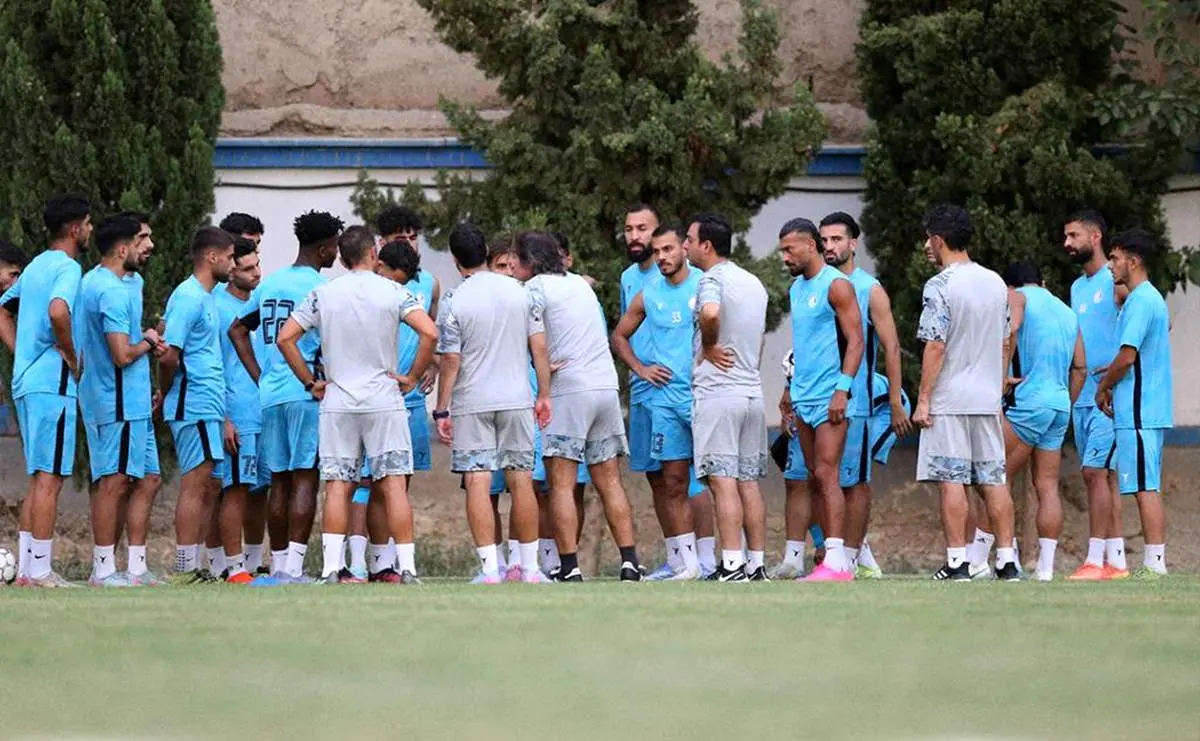  هنوز لیگ شروع نشده، استقلال با معضل روبه‌رو شد!
