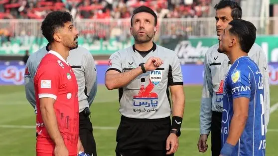 علت خروج عجیب امید عالیشاه در دربی ۱۰۶ فاش شد