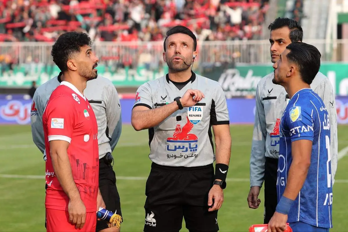 علت خروج عجیب امید عالیشاه در دربی ۱۰۶ فاش شد