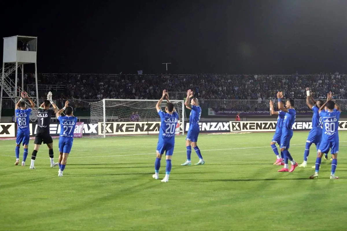 بازیکن جنجالی استقلال، به پرسپولیس پیوست
